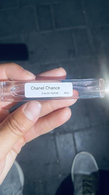 пульс: Chanel Chance Eau de Parfum, 10 мл - Формат: атомайзер-миниатюра 10 — 2