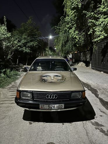 срочно продать машину: Audi 100: 1985 г., 2.2 л, Механика, Бензин, Универсал