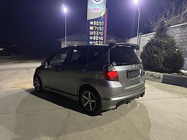 Honda: Honda Fit: 2003 г., 1.5 л, Вариатор, Бензин, Хэтчбэк — 5