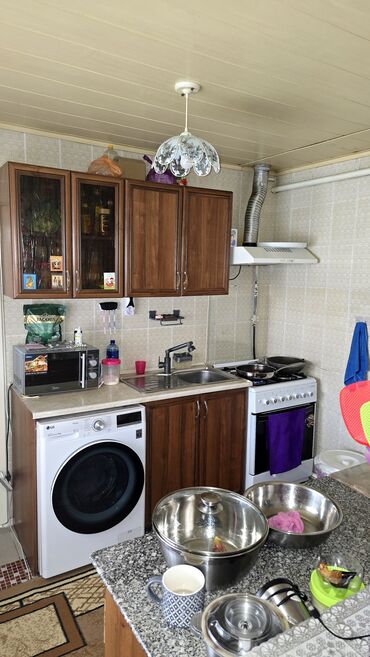 Продажа домов: Дом, 120 м², 5 комнат, Собственник, Старый ремонт at lalafo.kg — 13 Продажа домов: Дом, 120 м², 5 комнат, Собственник, Старый ремонт — 13