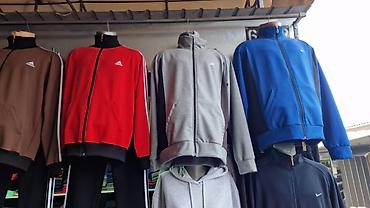 zeleni tech fleece: Muške pamučne trenerke M,,L,XL,XXL,3XL veličine za samo 3900 din
pb — 1