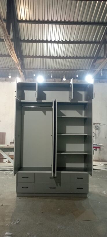 Dolablar: Yeni, Açılan, 4 qapılı Düz dolab, Dəhliz dolabı, Rusiya — 16