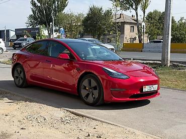 wuling mini ev: Tesla Model 3: 2022 г., Электромобиль, Седан — 1