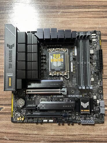 оперативная память ddr 4: Материнская плата, Б/у, Asus, LGA1700, Micro-ATX, Для ПК