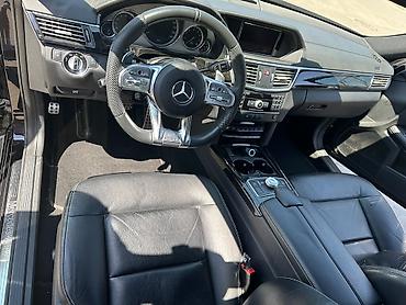 bye e5: Mercedes-Benz E-Class: 2010 г., 5.5 л, Автомат, Бензин, Седан — 2