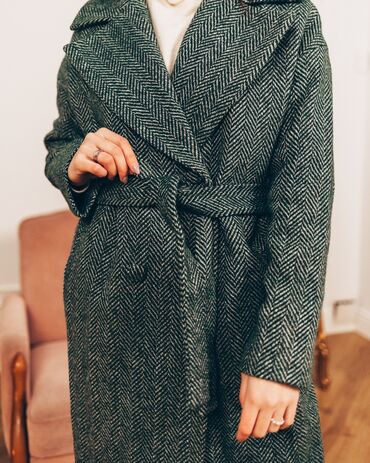 пальто женское: Пальто S (EU 36), M (EU 38), цвет - Серый