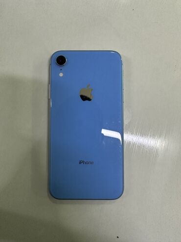 Apple iPhone: IPhone Xr, Б/у, 64 ГБ, Голубой, Зарядное устройство, Чехол, 79 %