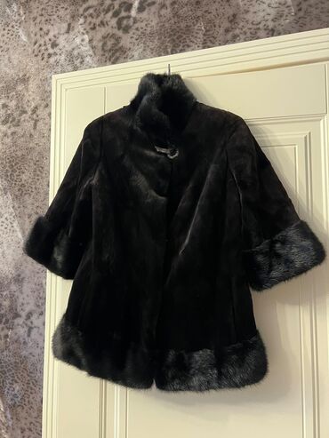 женские футболки с воротником: Blackglama 270m
s_m razmer