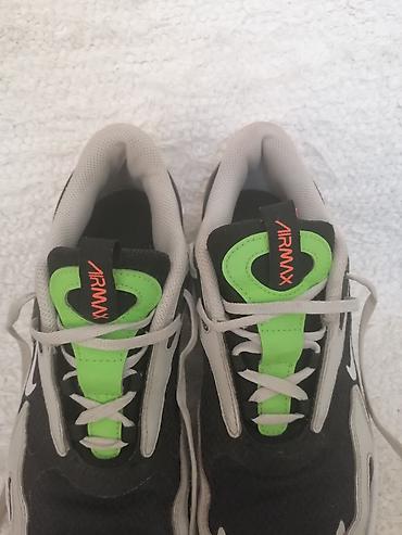 Patike: NIKE AIR MAX patike br 39, dužina unutrašnjeg gazišta 24,5 cm. Slanje — 13