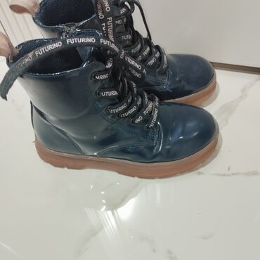 Детская обувь: Детская обувь на девочку . 1.Демисезонные ботинки 400сом размер 30 — 13