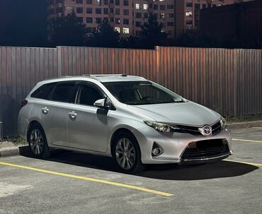 купить коробку передач бу: Toyota Auris: 2014 г., 1.8 л, Вариатор, Гибрид, Универсал