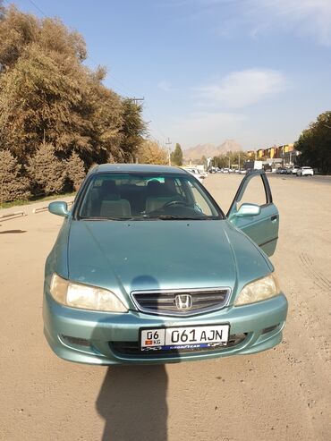 авто с последующим выкупом хонда фит: Honda Accord: 2001 г., 1.8 л, Механика, Бензин, Седан