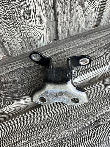 carters original: Петли двери (шарниры)

Задняя правая 

Camry 70 - 2020г — 3