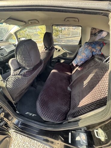 Honda: Honda Fit: 2010 г., 1.5 л, Автомат, Бензин — 10