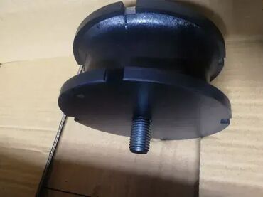 Ostalo: Gumeno-metalni nosač vibro valjka BOMAG U ponudi imamo gumeno-metalni — 5