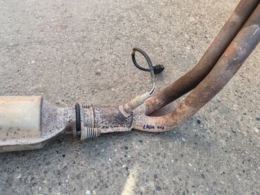 Auto delovi: Prednja grana auspuha sa loncom i lamda sondom Lada 112. Polovno — 13