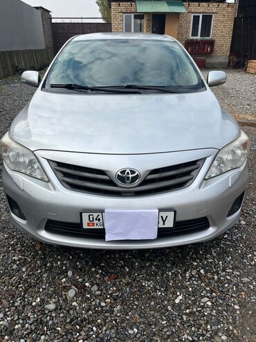 тайота 30: Toyota Corolla: 2012 г., 1.6 л, Механика, Бензин, Седан