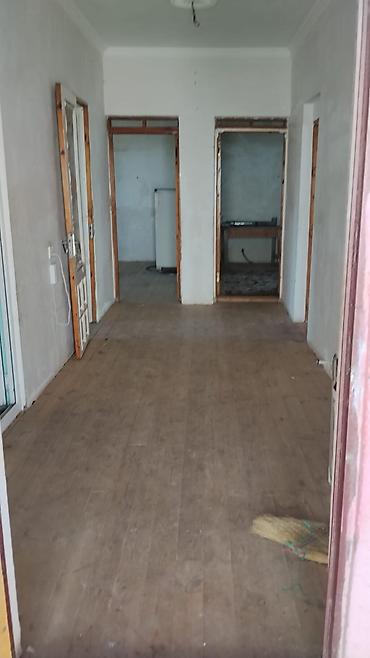 kremlyovski yolka: 3 комнаты, 110 м², Без ремонта — 3