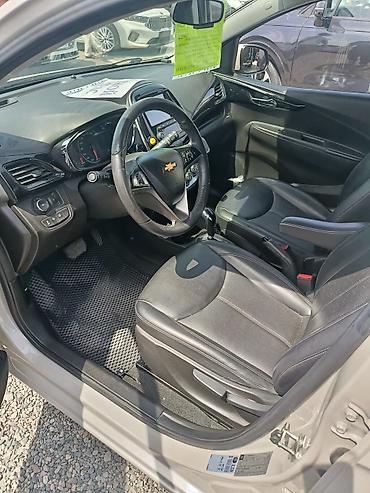 Унаа сатуу: Chevrolet Spark: 2018 г., 1 л, Автомат, Бензин, Хетчбек — 4