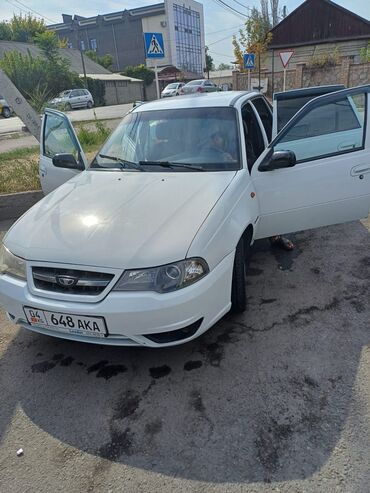 Daewoo: Daewoo Nexia: 2008 г., 1.6 л, Механика, Бензин, Седан