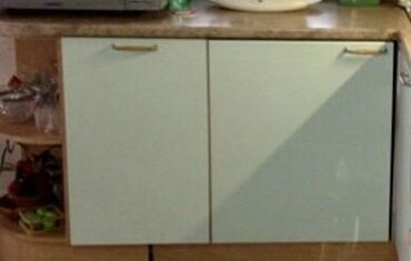 диван на кухню: Столешница италия в наличии 2 шт панель на стену и 2 шкафчика низ и