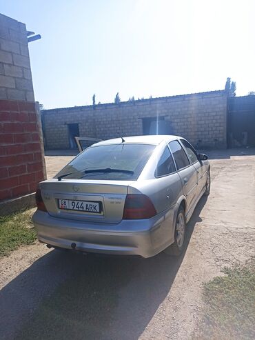 на опель вектра а: Opel Vectra: 2001 г., 1.8 л, Механика, Бензин, Хэтчбэк