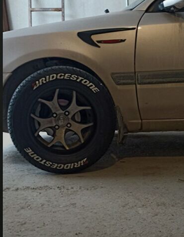 Maşın üçün stiker: Təkər üçün yazilar.Yokohama və Toyo riyers qalıb — 12