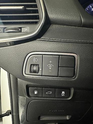 Hyundai: Hyundai Grandeur: 2018 г., 3 л, Автомат, Газ, Седан at lalafo.kg — 12 Hyundai: Hyundai Grandeur: 2018 г., 3 л, Автомат, Газ, Седан — 12