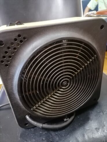 Kaloriferi: Grejalica duvaljka 2000 W Iskra. Ispravna. Odlična
 Mirjevo — 4
