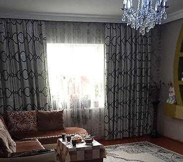 ulduz tavan: Qonaq otağı üçün pərdə dəsti - Rəng: gümüşü-boz tonlarda - Dizayn — 1