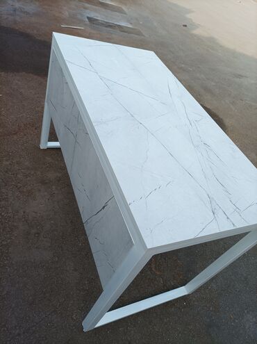 Офисные столы: Офисные столы перегородками от производителя недорого — 2