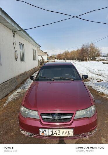 Daewoo: Daewoo Nexia: 2010 г., 1.6 л, Механика, Бензин, Седан