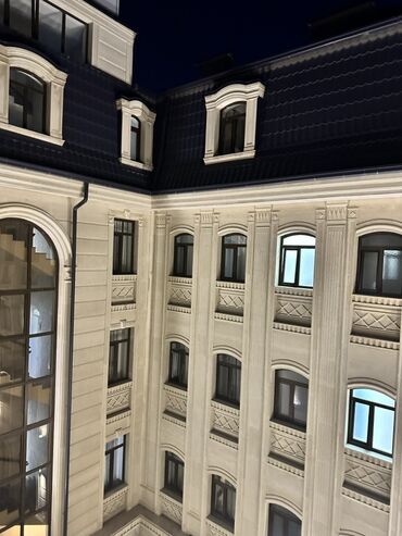 щетки для мойки: 1 комната, 40 м², С мебелью