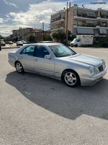 Mercedes-Benz: Mercedes-Benz E 200: 2 l | 2000 year Limousine