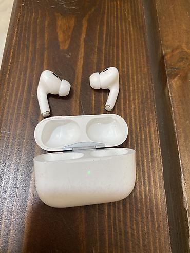 airpods i888: İşlənmiş Simsiz (Bluetooth) Qulaqcıqlar, Apple, rəng - Ağ — 1