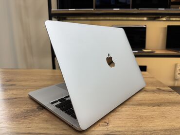 стоимость macbook pro: Ноутбук, Apple, 8 ГБ ОЗУ, Apple M2, 13.3 ", Б/у, Для работы, учебы, память NVMe SSD