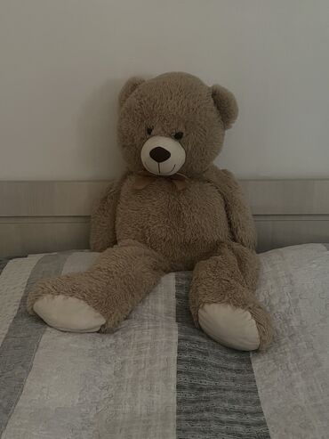 lutke za bebe: Smyths Toys TEDDY meda od 100 cm