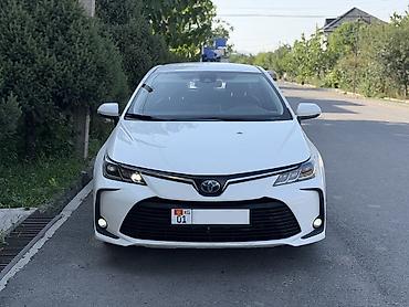 coroll: Toyota Corolla: 2021 г., 1.8 л, Автомат, Гибрид, Седан — 1