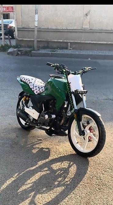 cobalt bar: Modifikasiya olunmuş şəhər/naked tərzli motosiklet Xüsusiyyətlər: - — 6