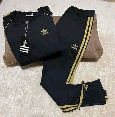 gazelle adidas cena: 2800 din
Adidas
S m l xl xxl
hc