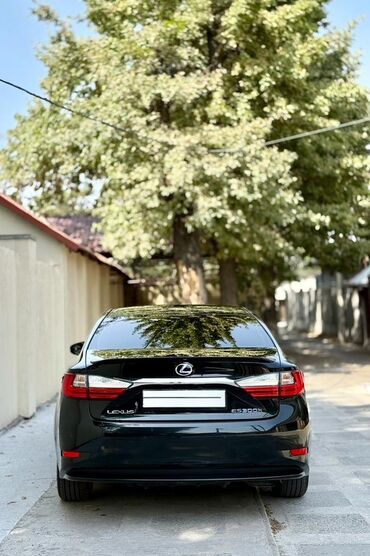 купить коврики резиновые в машину: Lexus ES: 2017 г., 2.5 л, Автомат, Гибрид, Седан