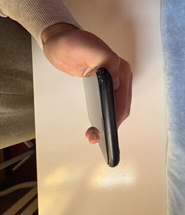 Apple iPhone: IPhone Xr, Б/у, 64 ГБ, Черный, Кабель, 73 % — 4