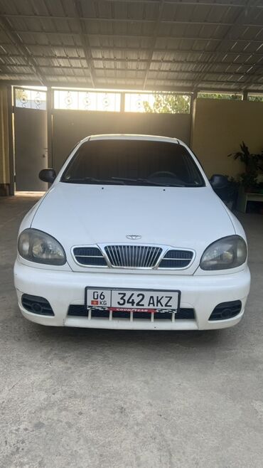 матор на нубира: Daewoo Lanos: 2000 г., 1.6 л, Механика, Бензин, Седан