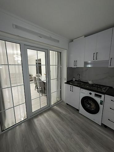 Qonaq otağı dəstləri: Mebel dəsti – qonaq otağı üçün Tərkibi: - 6 nəfərlik yemək masası — 10