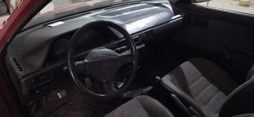 mazda 323 авто: Mazda 323: 1989 г., 1.4 л, Механика, Бензин, Седан