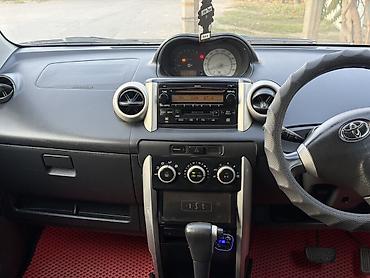 mark 2 blit: Toyota Ist: 2002 г., 1.5 л, Автомат, Бензин, Хэтчбэк — 5