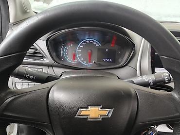 Chevrolet: Chevrolet Spark: 2017 г., Механика, Бензин, Хэтчбэк — 5