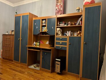 tek adamliq yataq: Təknəfərlik çarpayı, Dolab, Termo, İşlənmiş