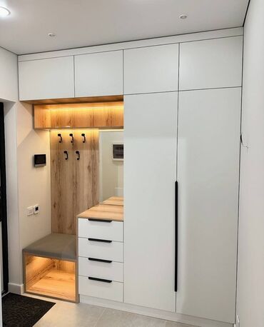 Шкафы для одежды: Мебель на заказ, Элегантный гардероб в современном стиле, выполненный — 27