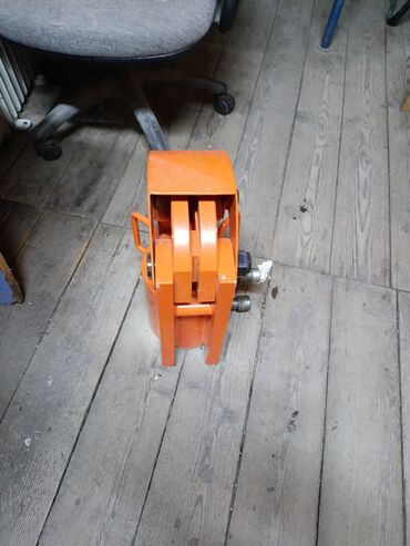 Ekskavatorlar: Hidravlik fırlanan qoşqu başlığı – ekskavator və ya kran üçün - Rəng — 8